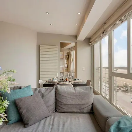 Апартаменты Huswell - Unique With Sea-view Near The Center *