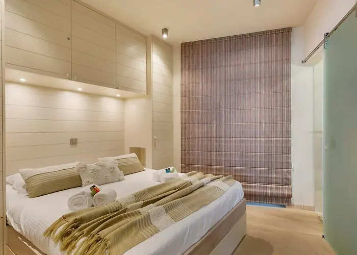 Huswell - Unique With Sea-view Near The Center *