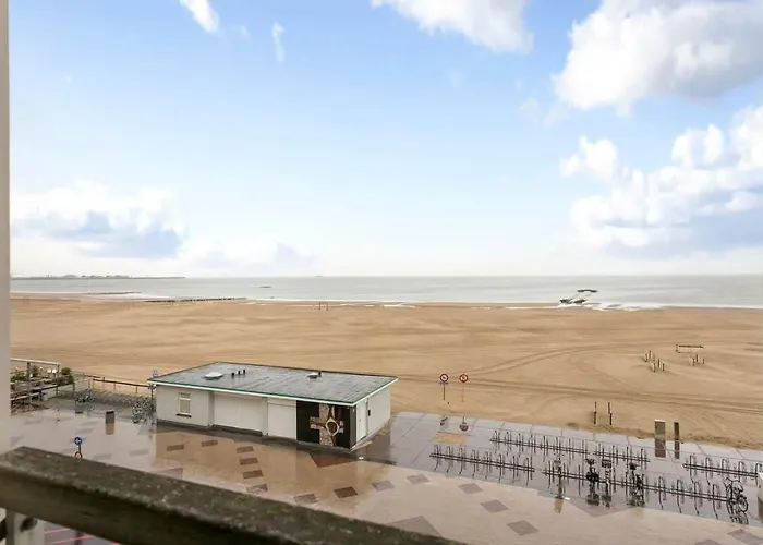 Huswell - Unique With Sea-view Near The Center דירה